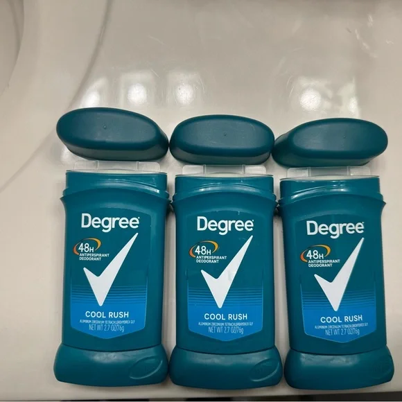 Degree Men Original Antiperspirant Deodorant for Men, Pack of 3, Cool Rush 2.7oz - Picture 4 of 8
